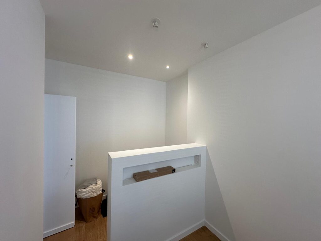 74c7b4b1 9554 4bb5 9040 6eb772b5485f