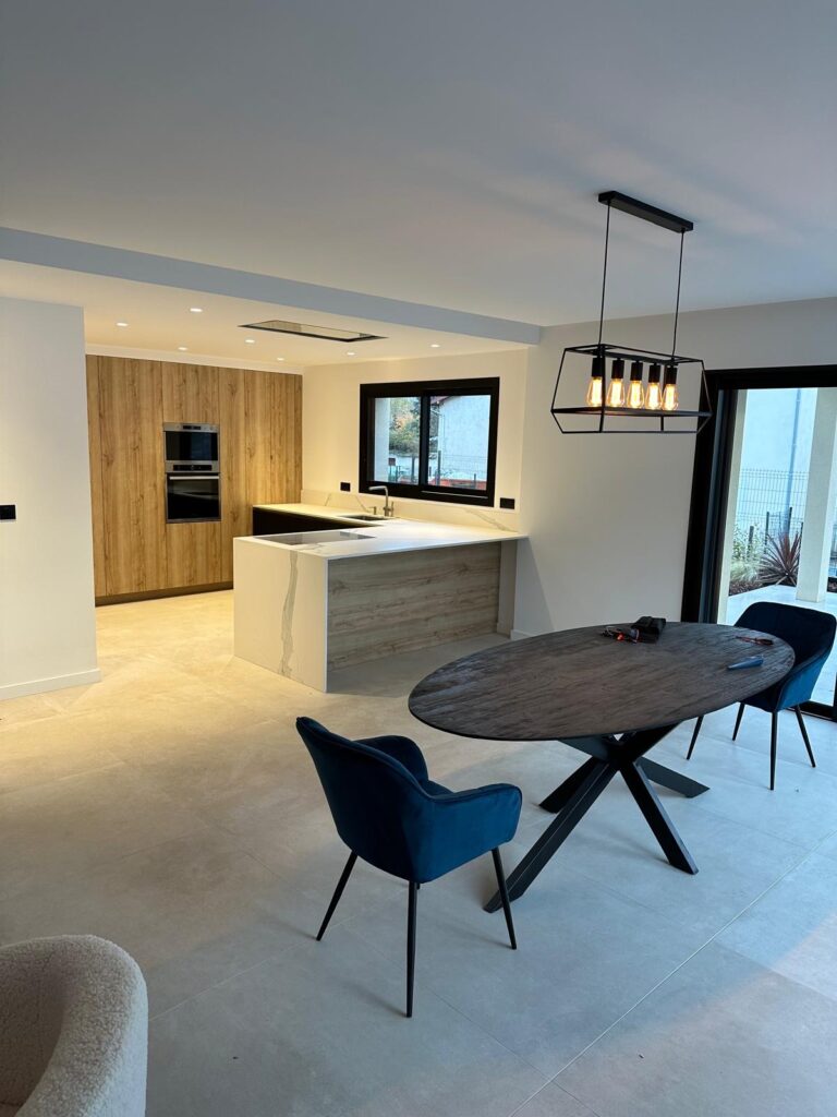 87c9c5d7 0e89 404d b796 495152b536b6